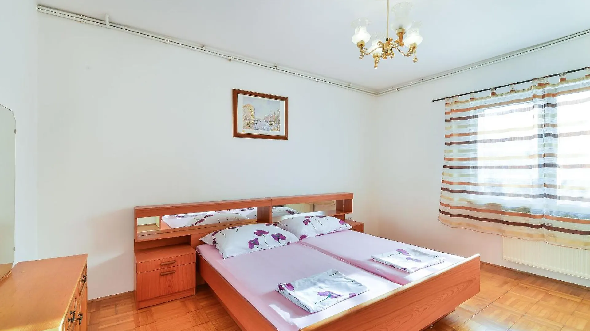Apartment Basic Mario Vir 0*,  Croatia
